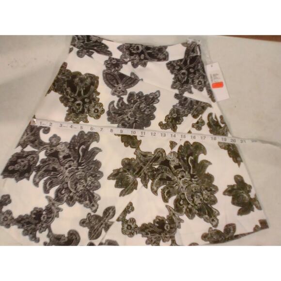 Tanya Taylor Mackenzie Skirt In White Floral/Paisley NWT - Picture 8 of 11